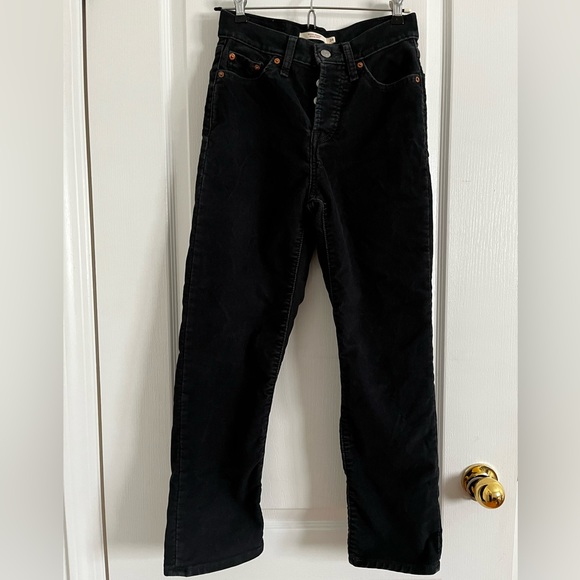 Levis Corduroy Jeans - Picture 1 of 4